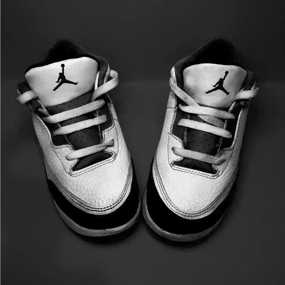 The Jordan 3 Retro Racer Blue 10C